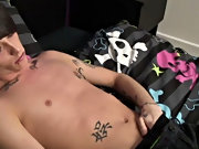 Watch as this 20 year old stunner jerks off and plays with a sex-toy untill this guy jizzes allover his cute constricted tummy asian masturbation gay 